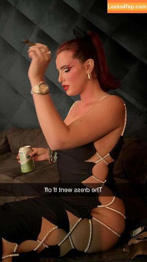 Bella Thorne photo #4062