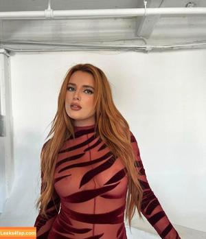 Bella Thorne photo #4223