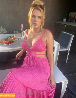 Bella Thorne photo #4393