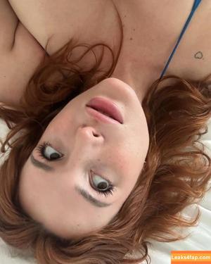 Bella Thorne photo #4399