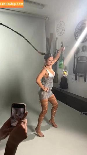 Bella Thorne photo #4591