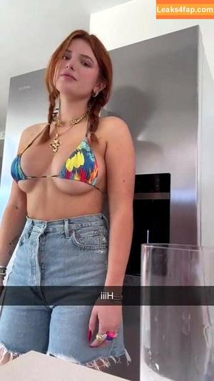 Bella Thorne photo #4683