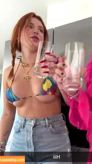 Bella Thorne photo #4689