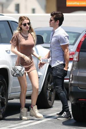Bella Thorne photo #4742
