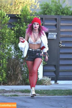 Bella Thorne photo #4771
