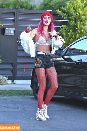 Bella Thorne photo #4778