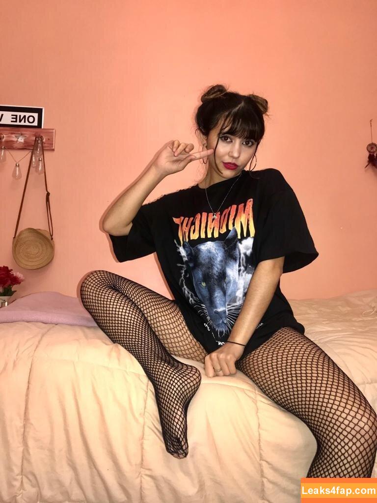 Belumita /  leaked photo photo #0002