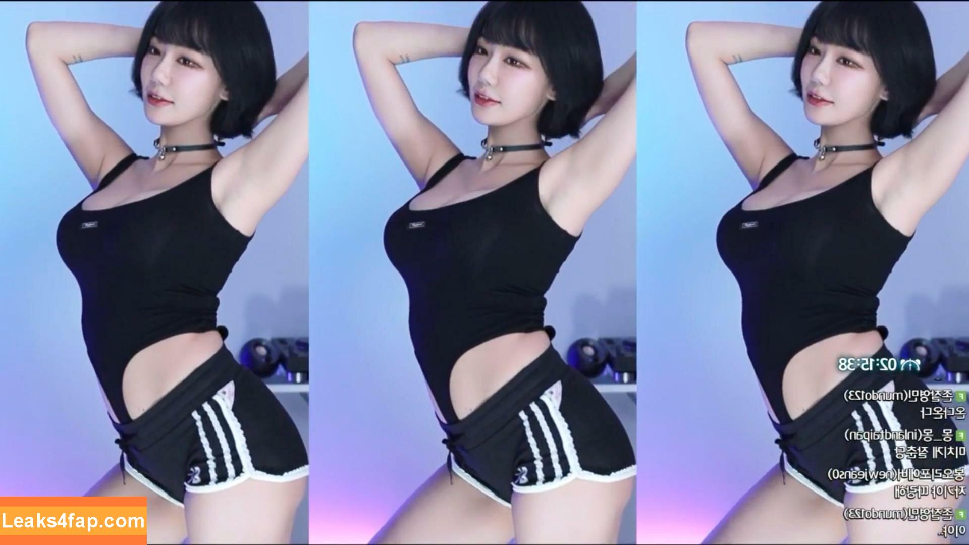 Berry / berry_is_blooming leaked photo photo #0193