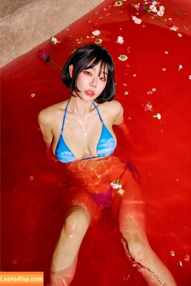 Berry / berry_is_blooming leaked photo photo #0232