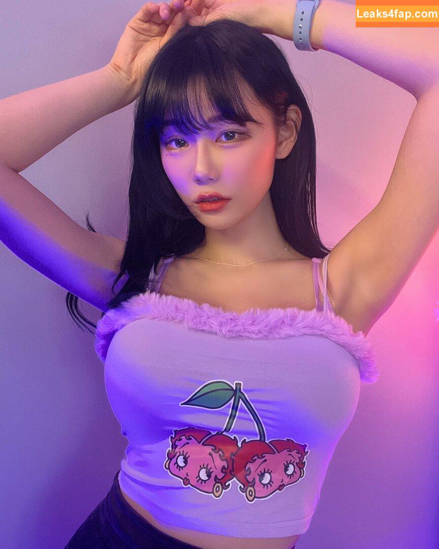 Berry / berry_is_blooming leaked photo photo #0352