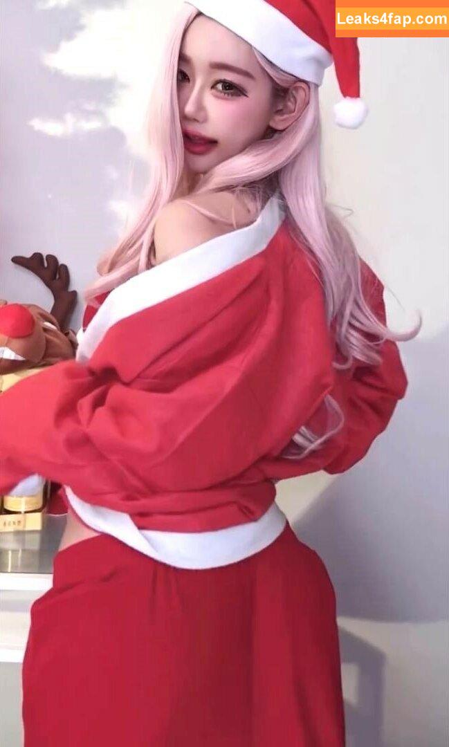 Berry / berry_is_blooming leaked photo photo #0380