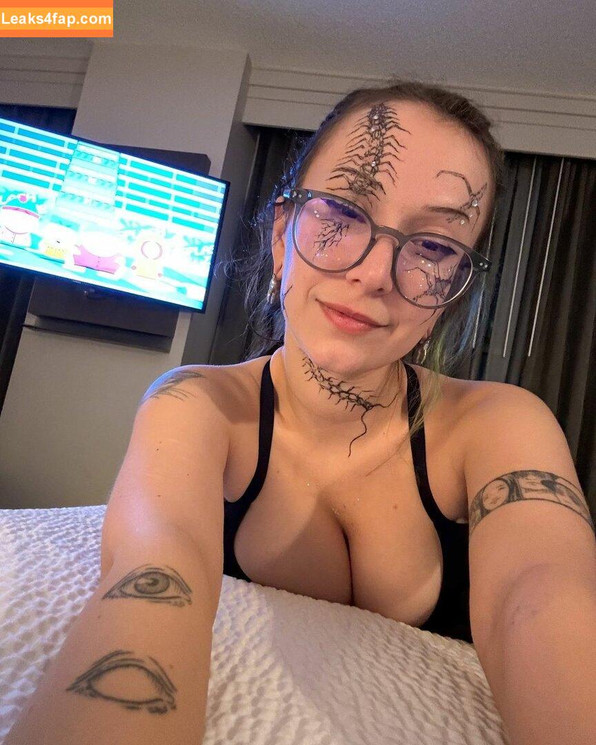 bigtittygothegg / goth__egg / goth.egg / Lee Lee / bigtittygothegg / goth__egg leaked photo photo #0002