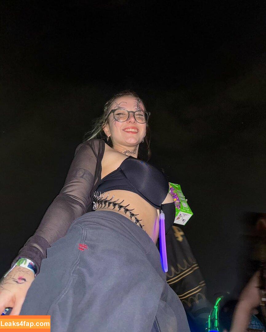 bigtittygothegg / goth__egg / goth.egg / Lee Lee / bigtittygothegg / goth__egg leaked photo photo #0004