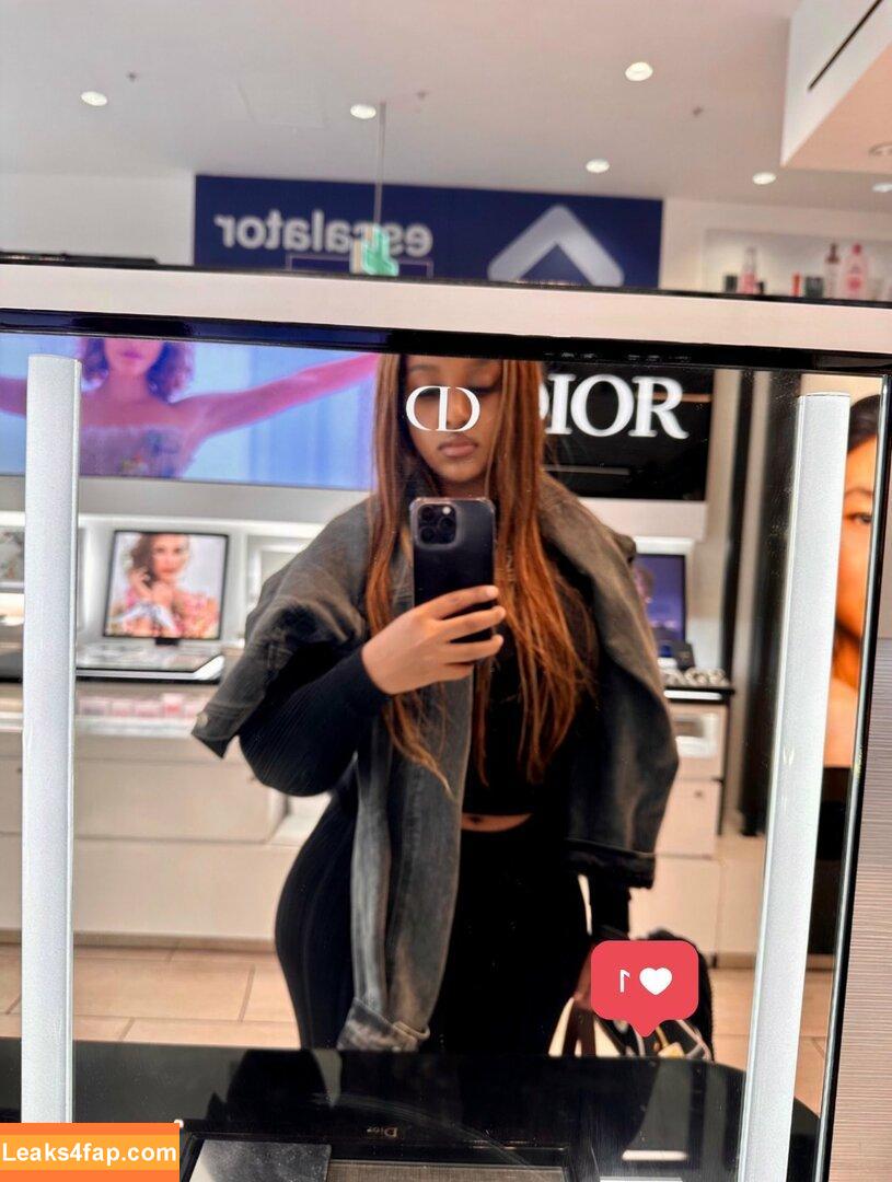 Binttboss / Glory2isha / Isha / isha_punja / ts4straight leaked photo photo #0001