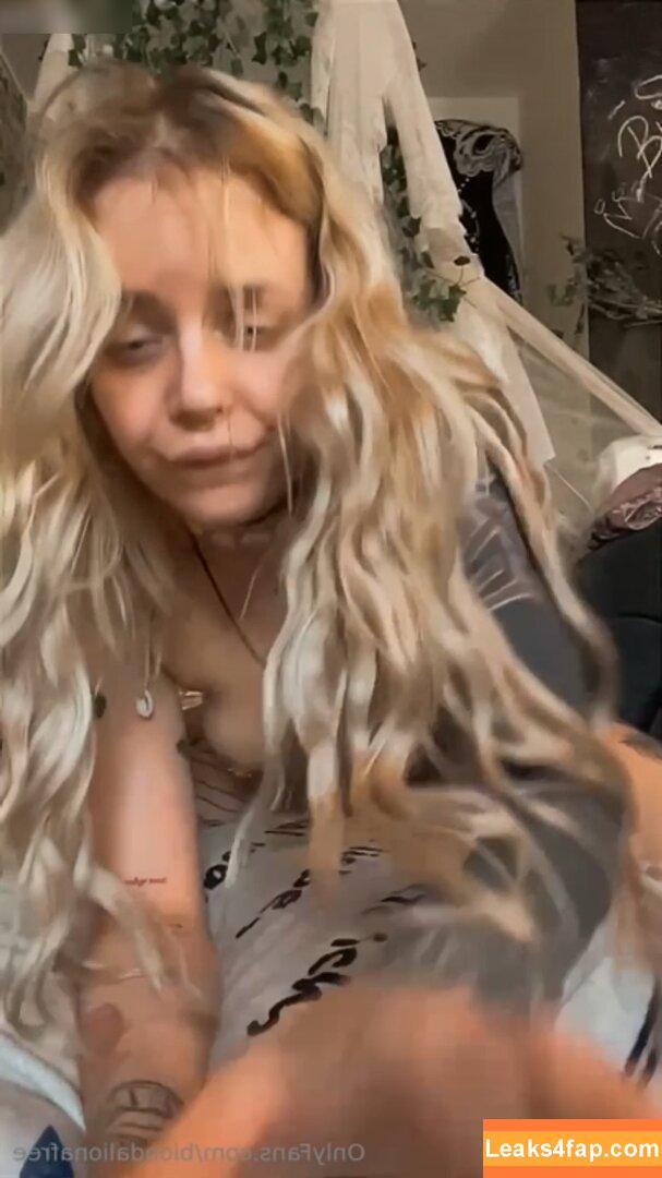biondaliona / biondazonlyfans leaked photo photo #0120