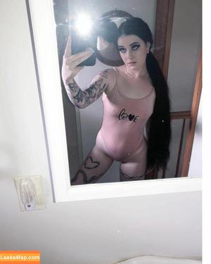 bitchwthwifi photo #0008