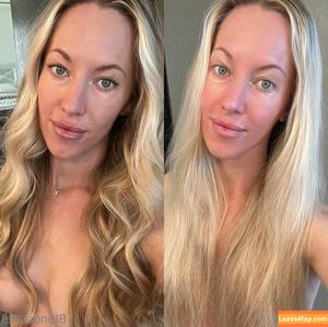 Blonde Mel photo #0102