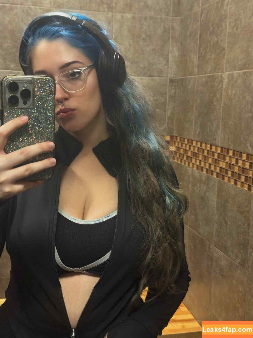 bluecromwyll /  leaked photo photo #0039