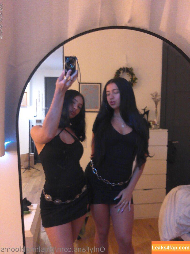 blushingblooms / blushingbloomsmn leaked photo photo #0019
