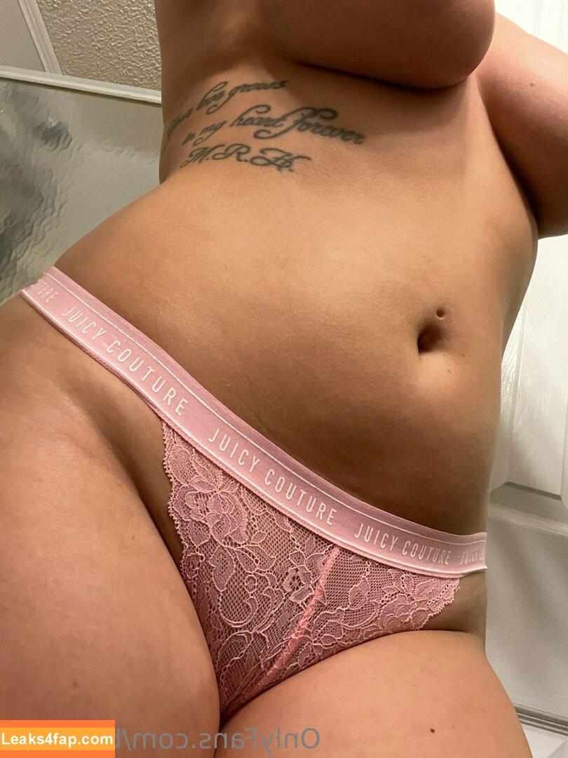 bootyl22 / tbooty23_ leaked photo photo #0018
