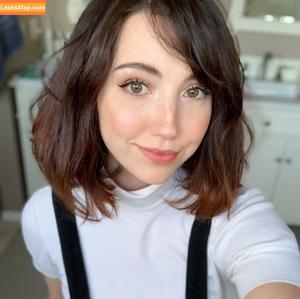 breebunn photo #0042