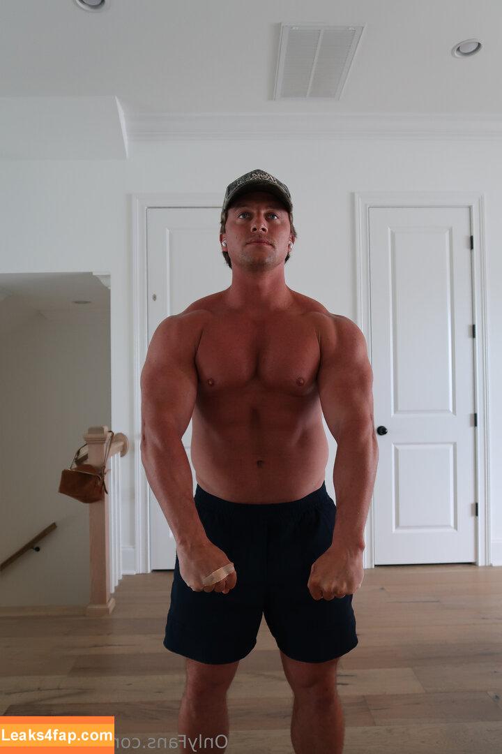 brettrobby / brett.robby leaked photo photo #0012