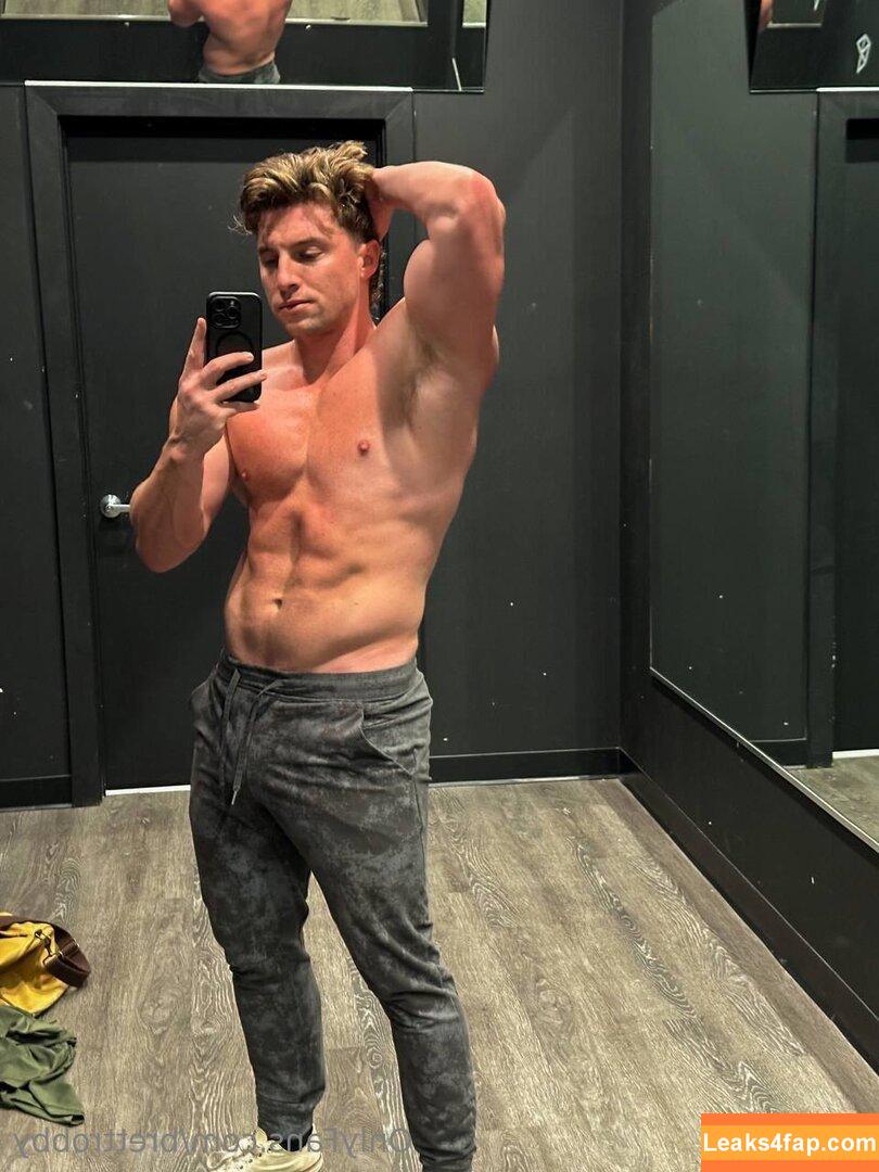 brettrobby / brett.robby leaked photo photo #0022