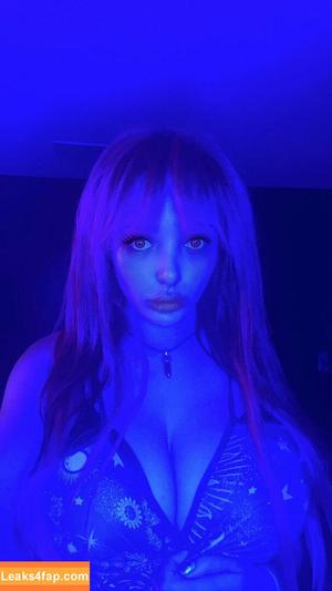 brienightwood photo #0178