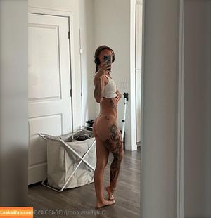 Brittani Welker photo #0010