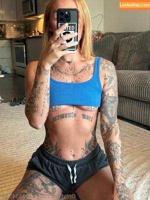 Brittani Welker photo #0015