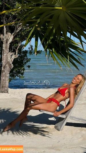 Brittany Lynne photo #0002