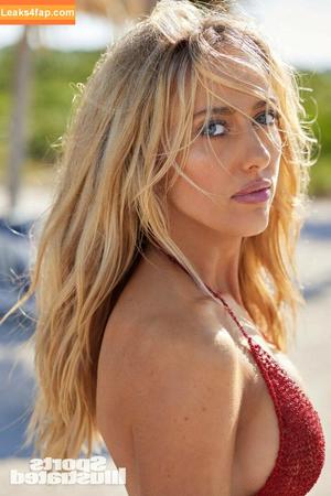 Brittany Lynne photo #0006