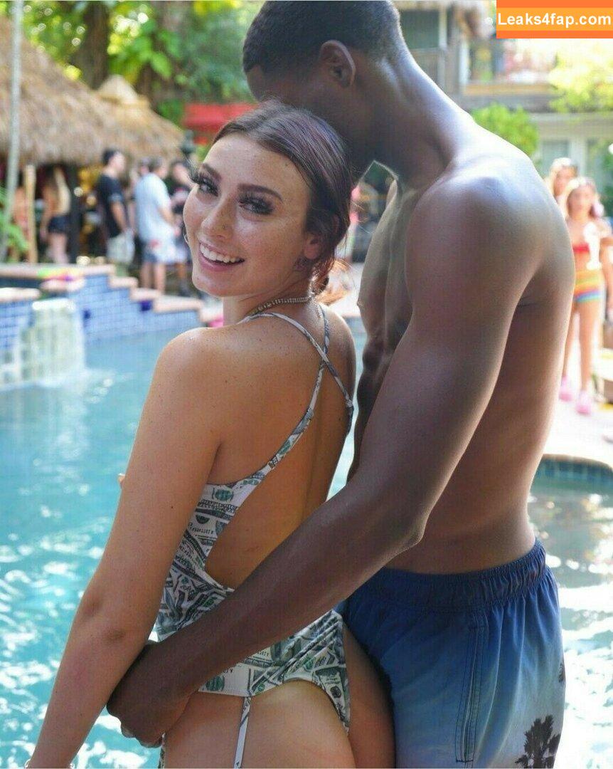 Brizzy Pickle / bridgetsea / cheechii leaked photo photo #0021