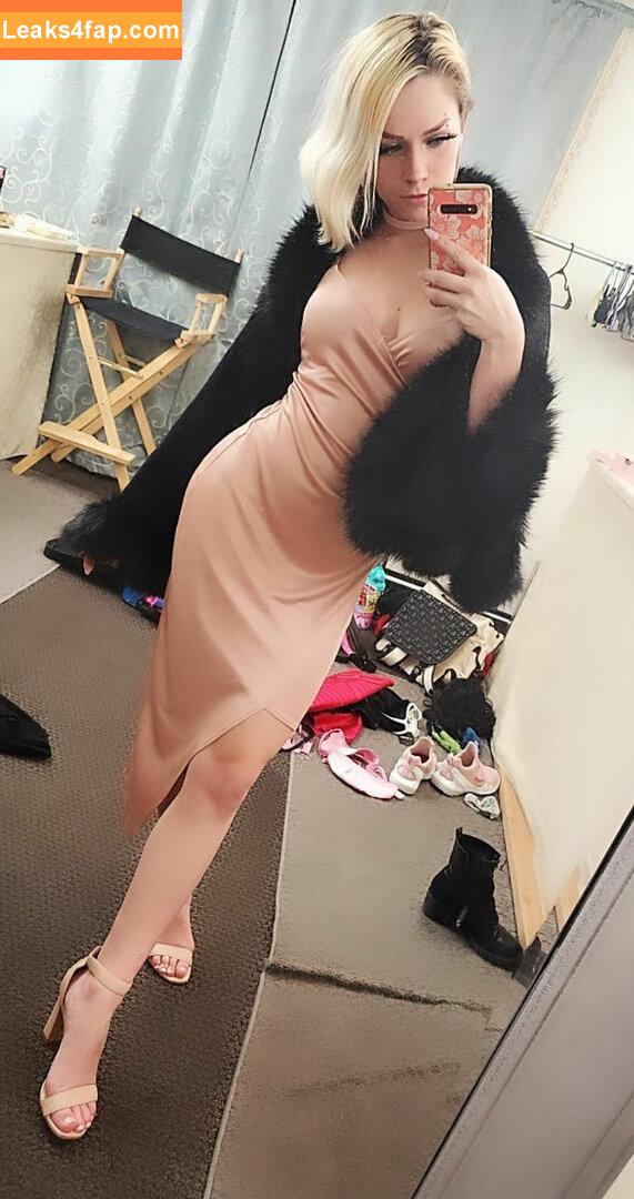 BunnyBii leaked photo photo #0048
