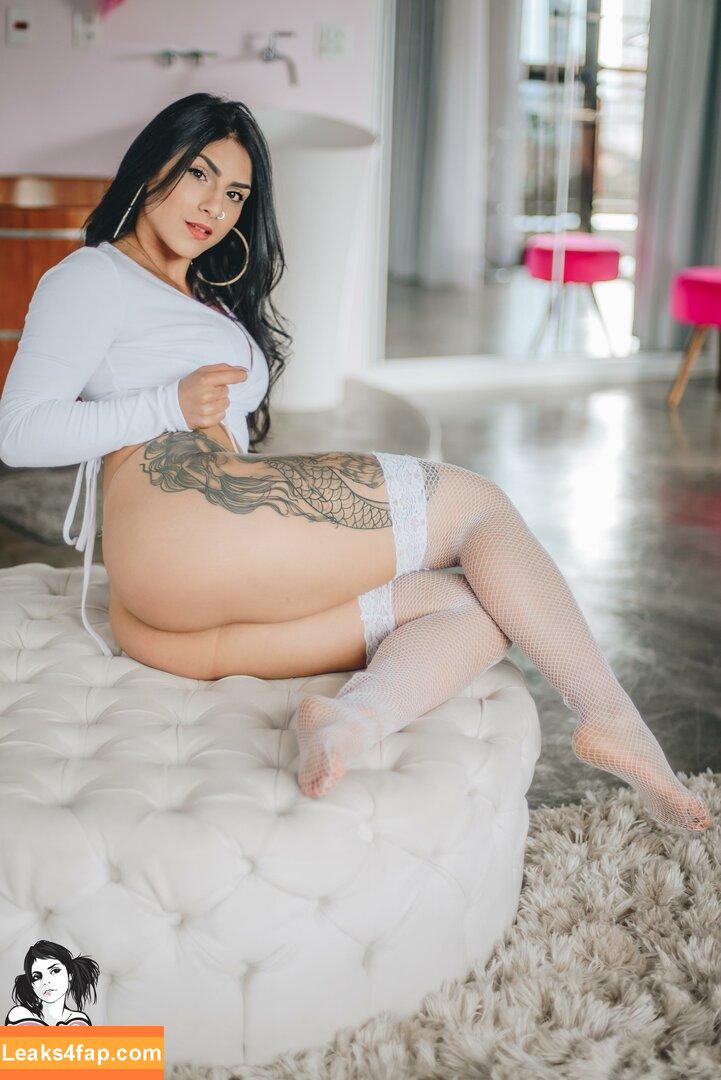 Camila Takeuchi / camilatakeuchi / camilatakeuchi_ leaked photo photo #0024