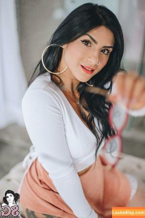Camila Takeuchi photo #0022