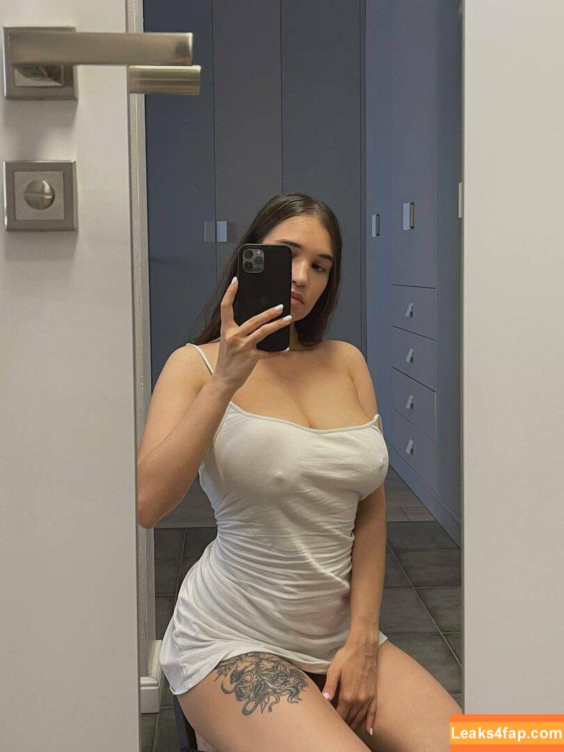 Camilla / SpicyCammy / camila_cabello / cbhansen / flinnywinny leaked photo photo #0006