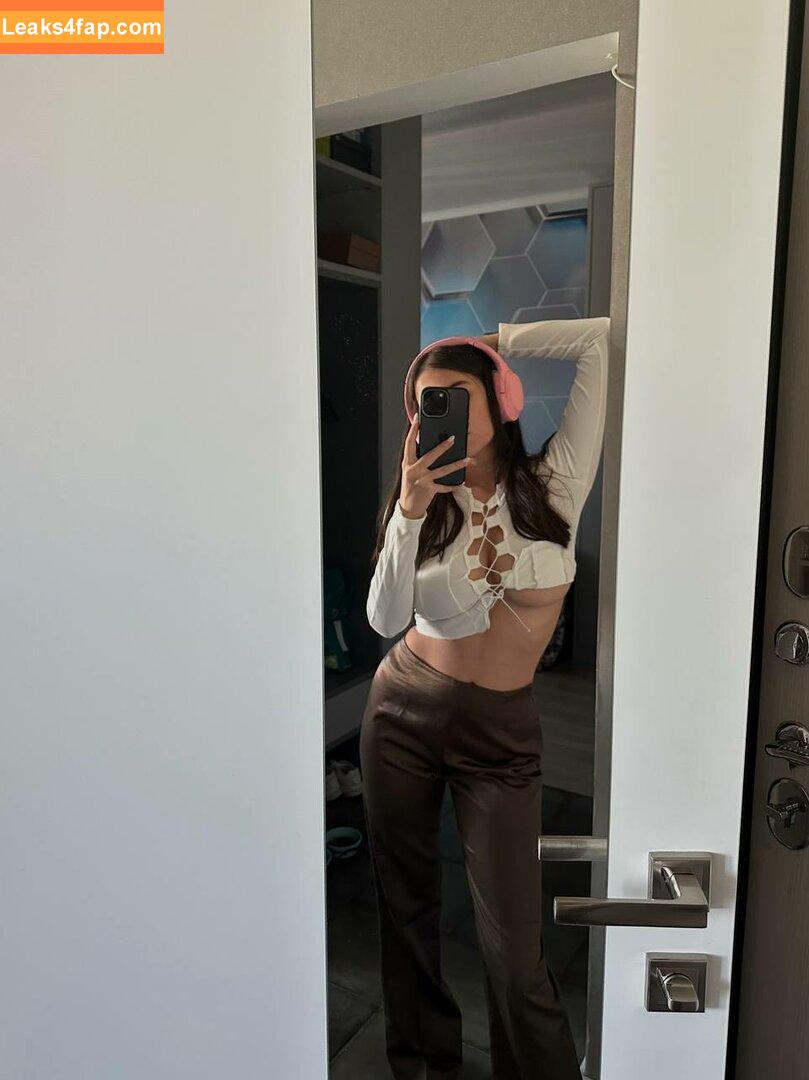 Camilla / SpicyCammy / camila_cabello / cbhansen / flinnywinny leaked photo photo #0063