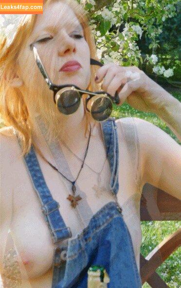 Camille Sasse /  leaked photo photo #0023