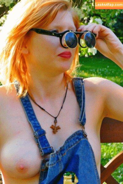 Camille Sasse /  leaked photo photo #0113