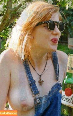 Camille Sasse photo #0024
