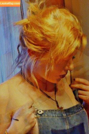 Camille Sasse photo #0125