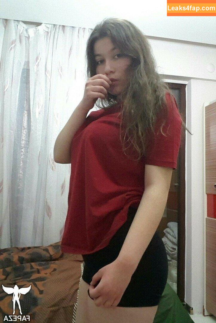 cansucakal /  leaked photo photo #0008