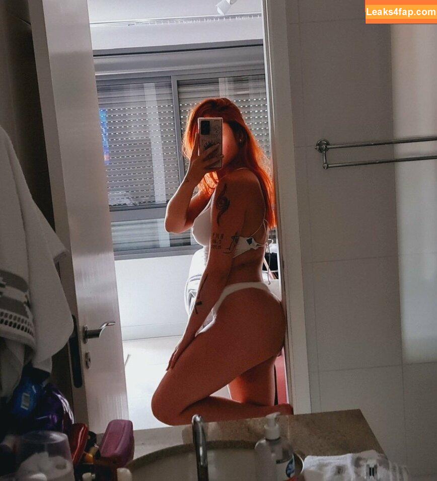 Carolina Trindade / carrietlol leaked photo photo #0009