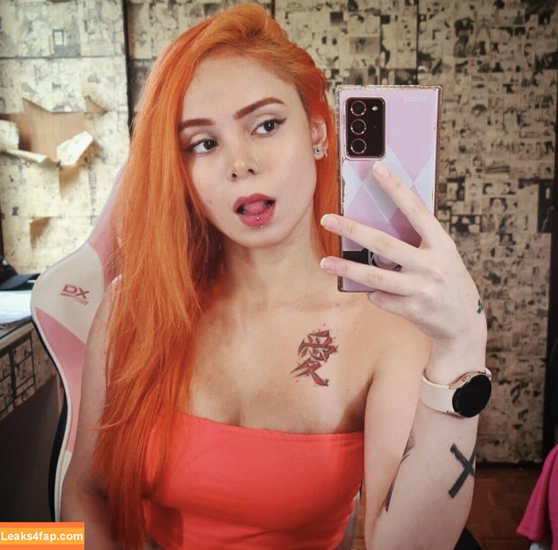 Carolina Trindade / carrietlol leaked photo photo #0096