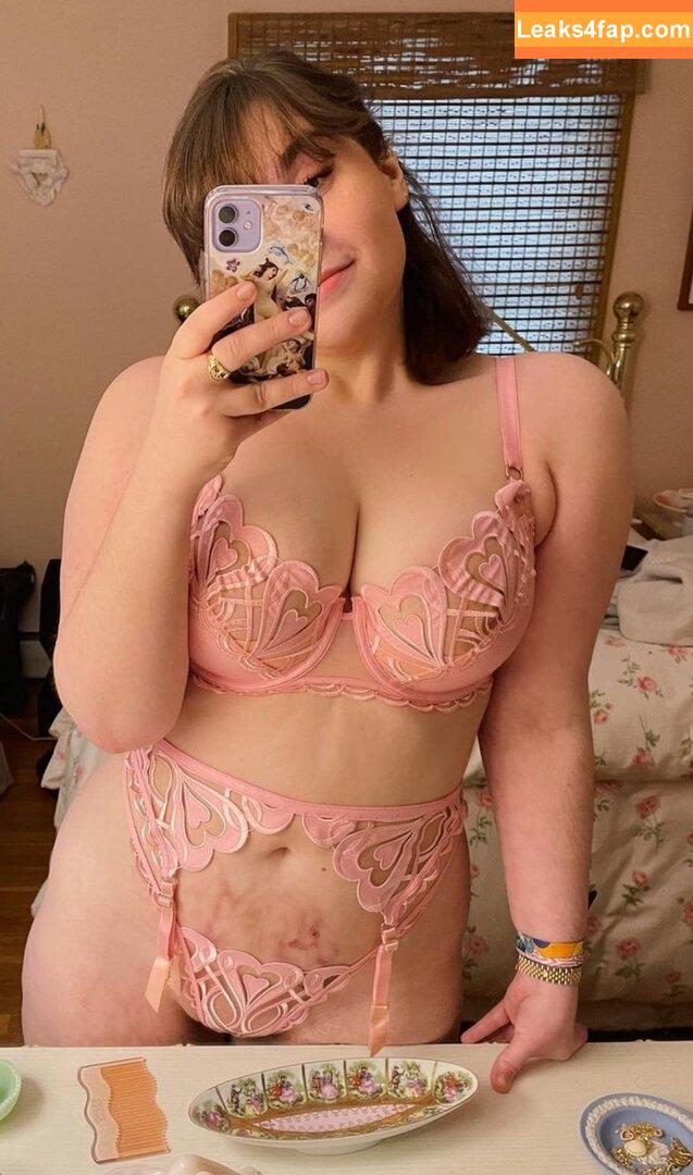 Caroline Reilly / ms_creilly leaked photo photo #0002