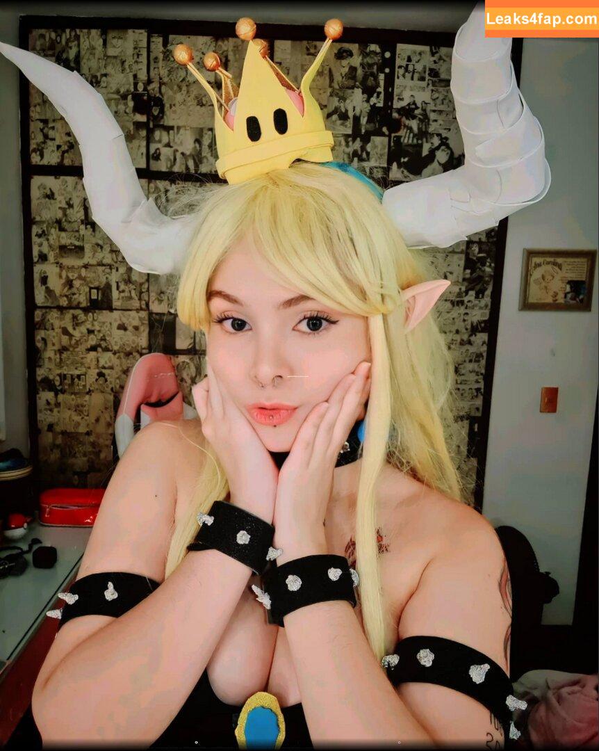 carrietlol /  leaked photo photo #0025
