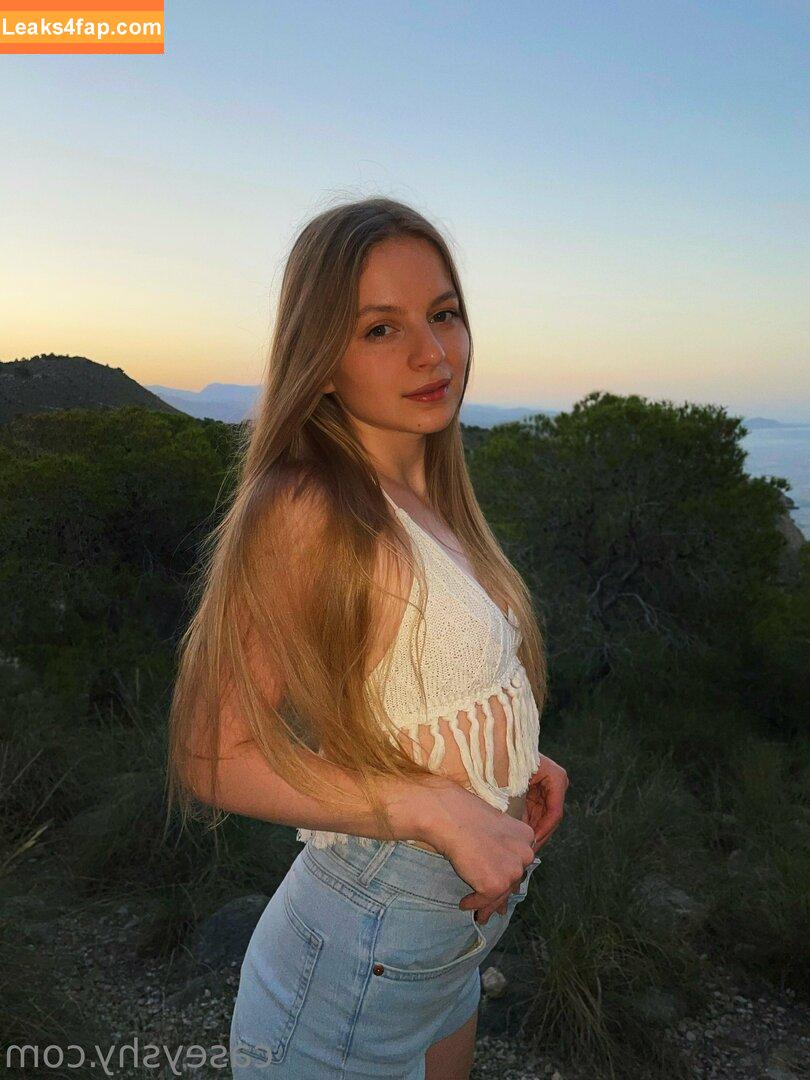caseyshy / f4m_chesapeake_casey leaked photo photo #0174