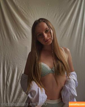 caseyshy photo #0015
