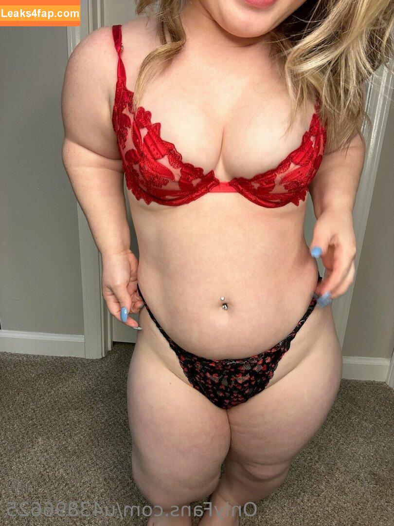 Cassandra / cassandrajulliaoff / cassandramaechild / cassiiemelinda leaked photo photo #0005